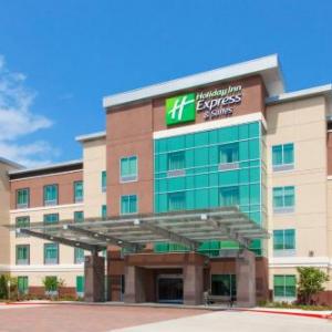 Holiday Inn Express & Suites Houston SW - Medical Ctr Area an IHG Hotel