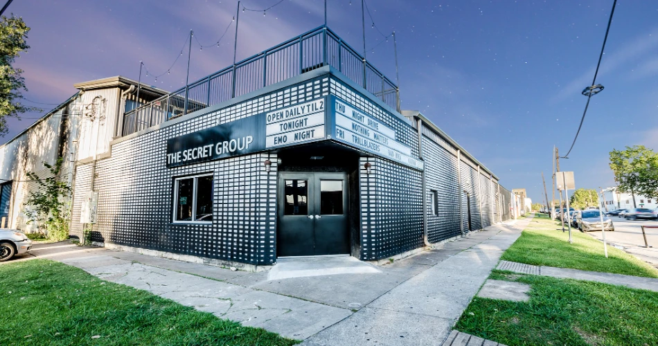 Houston Nightlife: Where Sleep Is Optional, and Fun is Mandatory!