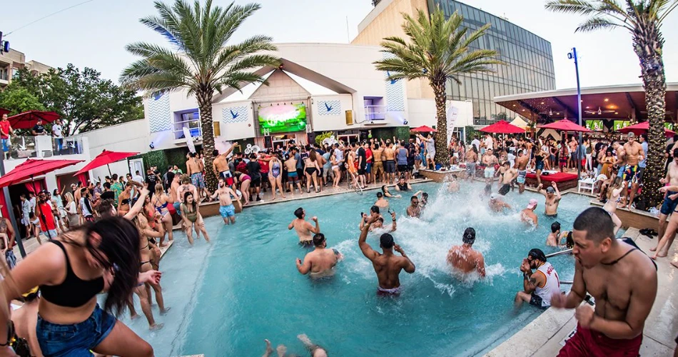 H-Town After Dark: Houston's Coolest Late Night Escapes