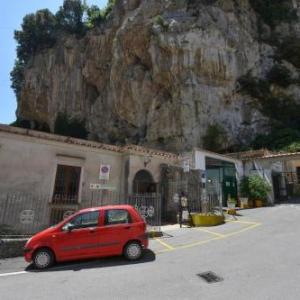 Hotel Antica Repubblica in Amalfi center at 100mt from the sea with parking