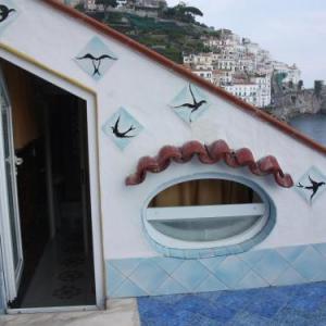 Holidays Baia D'Amalfi