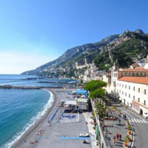 Dolce Vita A Amalfi