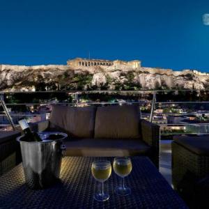 Plaka Hotel