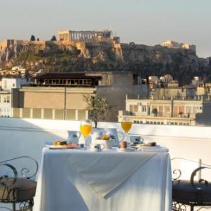Titania Hotel