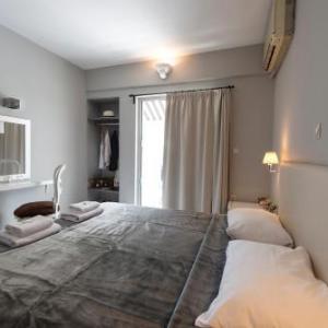 Hotel Adonis