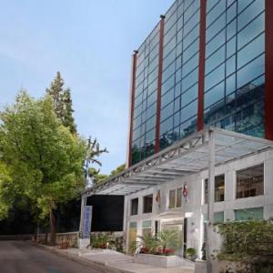 Best Western Plus Embassy Hotel
