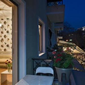 DL HospitalityAdrianou 7