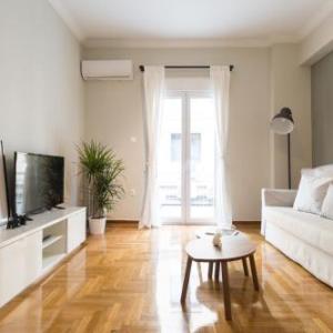 Sleek Flat in Central Syntagma by UPStREEt