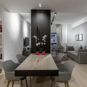 Pangrati Grove Apartment