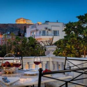 Noble Suites