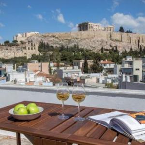 Charming Apartment few steps from Acropolis by GHH Athens