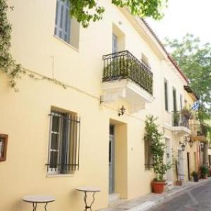 Villas in Athens 