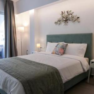 V36 Suites 