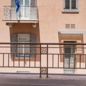 Delightful 1BD Apartment in Plaka by UPSTREET 