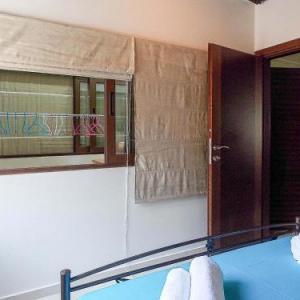 Nea Filadelfia  Spacious Apartment with Garden 