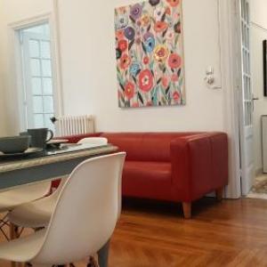 Ionian Apartment  Athens Center 6 BD 2.5 BAtH 