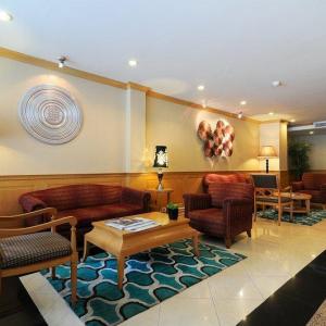 Admiral Suites Bangkok by Compass Hospitality Bangkok 