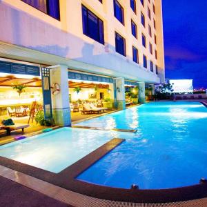 Golden Tulip Sovereign Hotel Bangkok Bangkok