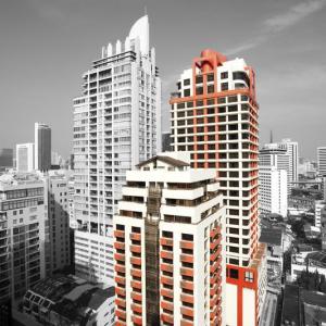 Bandara Suites Silom