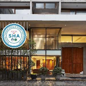 Luxx Xl Langsuan Hotel Bangkok