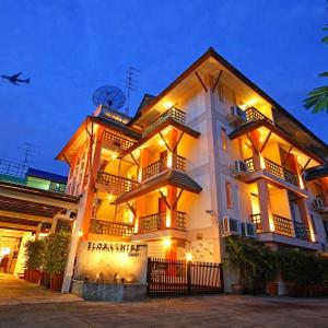 Floral Shire Resort (SHA Extra Plus)