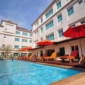 Avion Hotel