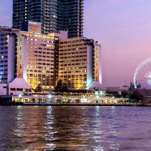 Ramada Plaza Menam Riverside