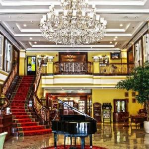 Evergreen Laurel Hotel