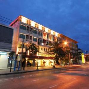 Bangkok Loft Inn