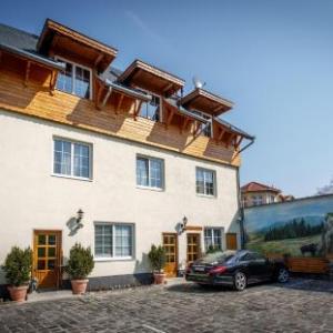 Hotel Karin