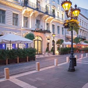 Aria Hotel Budapest by Library Hotel Collection Budapest 