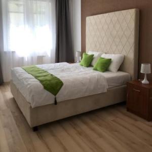 Corvin Rose Apartment Hotel