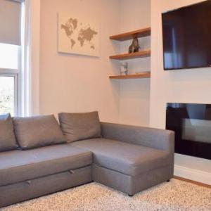 2 Bedroom Apartment near the Aviva