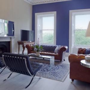 Edinburgh Castle Suite   the Edinburgh Address 