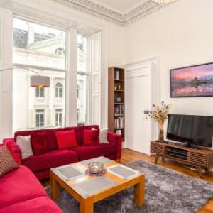 Cozy 2 Bedroom Apartment at Heart of the Edinburgh