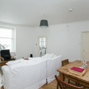 St Margaret's Loch Apartment