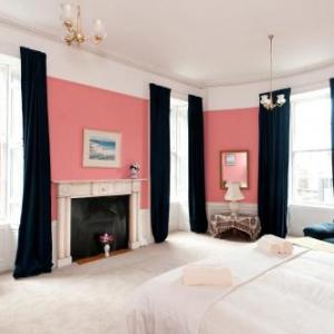 363 Spacious 3 bedroom 18th century property in the city centre