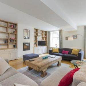401 Thistle Street Apartment