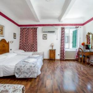 PICCOLO HOtEL FLORENCE Servizio Delivery Ristorante e Pizzeria  Florence 