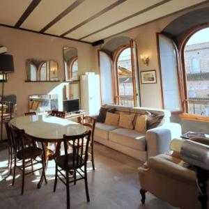 Acacia Firenze Apartments Cumino Cannella Curry