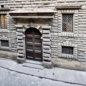 Uffizi Apartment 2