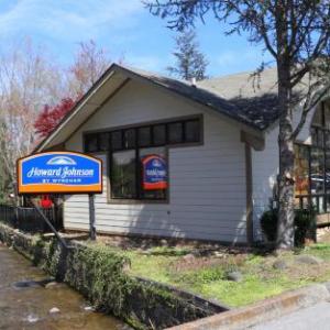 Howard Johnson by Wyndham Downtown Gatlinburg