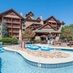 Bearskin Lodge on the River