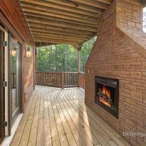 Bear Cub Lodge Holiday home