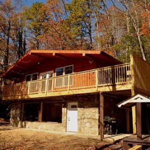 #820 Honeymoon Hideaway