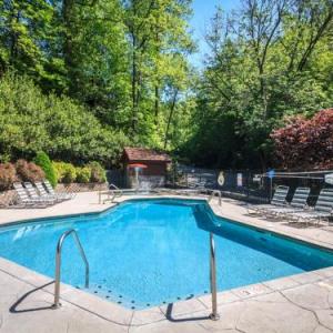 Komfy Kozy 3 Bedrooms Sleeps 10 Views Game Room Pool Access WiFi