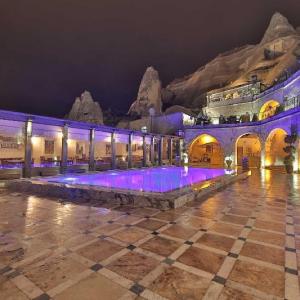 Local Cave House Hotel