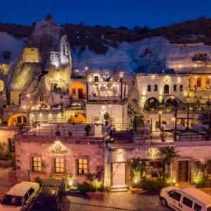 Artemis Cave Suites  Spa