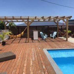 Villa de 3 chambres avec vue sur la mer piscine privee et terrasse amenagee a Le Gosier a 4 km de la plage