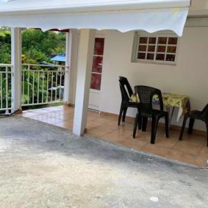 Maison d'une chambre avec jardin clos et wifi a Le Gosier